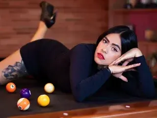 CHARLOTTEROGUE  live sex cam