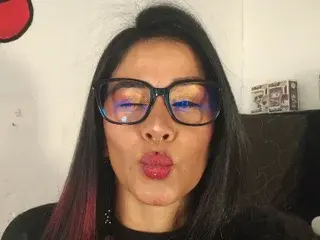 CinthiaCM  live sex cam