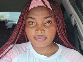 Prettydel  live sex cam