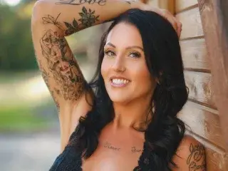 Callmemommy85  live sex cam