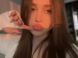 MaiiaMitchell  live sex cam