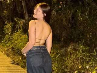 DearMiaa  live sex cam