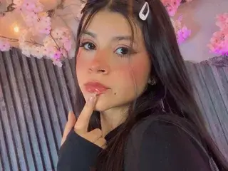 AlexandraVenuss  live sex cam