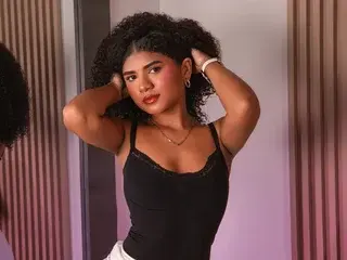 AriaRogers  live sex cam