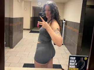 NicoQuinn  live sex cam
