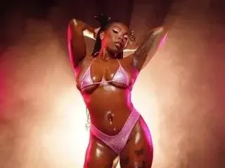 GoddessLucyHaze  live sex cam