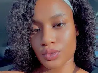 Trixii_Turner  live sex cam