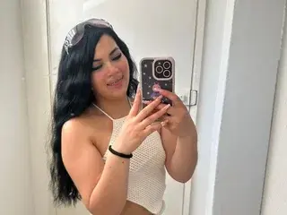 Miiaa_69  live sex cam