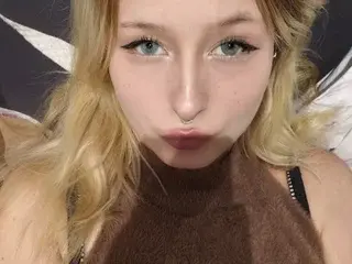 SmoothNymph  live sex cam