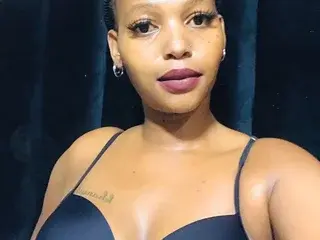 FancyFaceKay  live sex cam