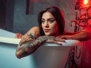 Zyrafortunne  live sex cam