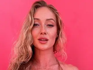 GoddessXXXG  live sex cam