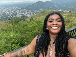 LaylaCummingss  live sex cam