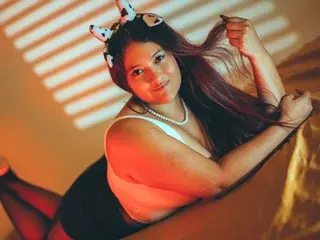 VanessaScot  live sex cam