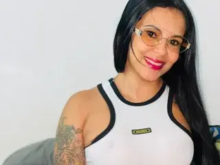 Krischell_hotxx  live sex cam