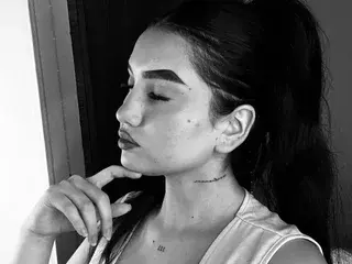Kaara_Coopper  live sex cam
