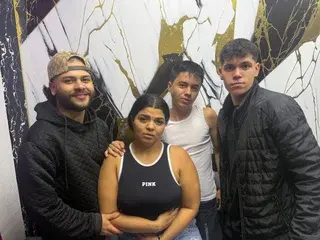 MeeganSantos  live sex cam