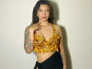 Lucia_s  live sex cam