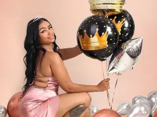 AnnaJills  live sex cam