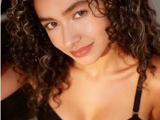 Ivy_gomez  live sex cam