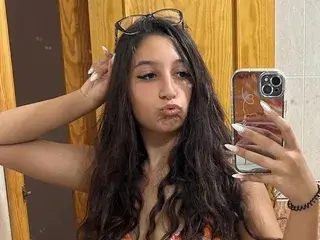 MaeveSun  live sex cam