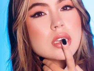 ElleWesst  live sex cam