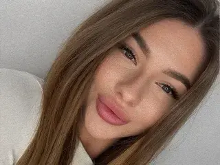 MilaVox  live sex cam