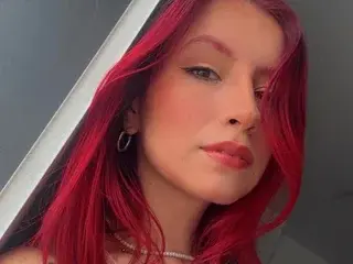 VelvieRue  live sex cam