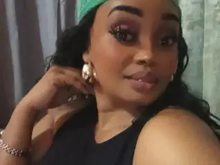 GLAMGODDESS91  live sex cam