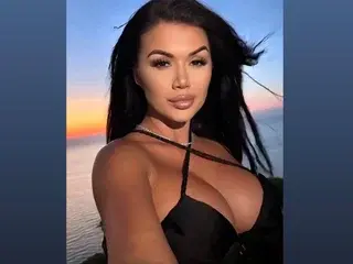 LovelyBeccaa  live sex cam