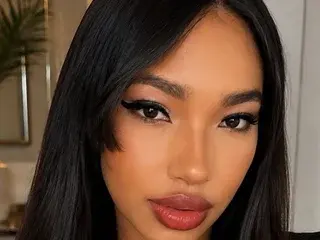 Rafaelabastos  live sex cam