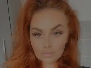 Honey_rose223  live sex cam