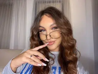 ValentinaaMonroe  live sex cam
