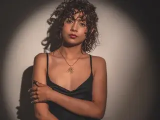 KatheriineScott  live sex cam