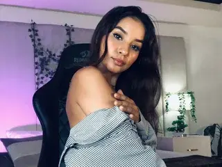 Mia_rousse025  live sex cam