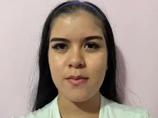 Perla_luxe  live sex cam