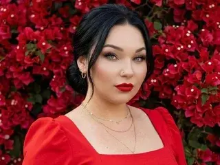 DinaSway  live sex cam