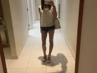 Maddierainexoxo  live sex cam