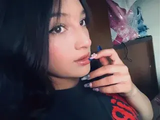 ShashemeLm  live sex cam