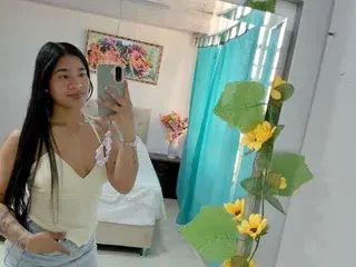 Issa_bluex  live sex cam