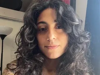 Valeriarose53  live sex cam