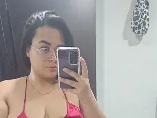 LunaNova21  live sex cam