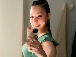 MaddyMay_Lm  live sex cam