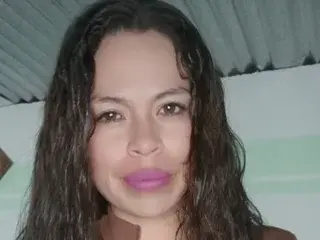 Sandy28k  live sex cam