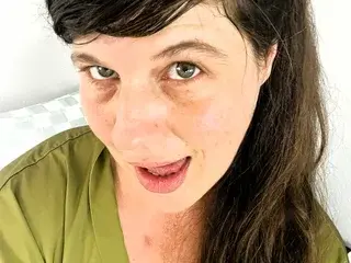 AppleAssAbby  live sex cam
