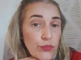 Daisyyxx  live sex cam