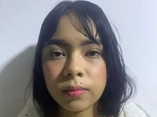SaraHagem  live sex cam