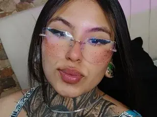 Midnigth  live sex cam