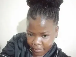 Prettynakitta  live sex cam