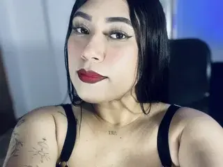 Alexiarossee  live sex cam